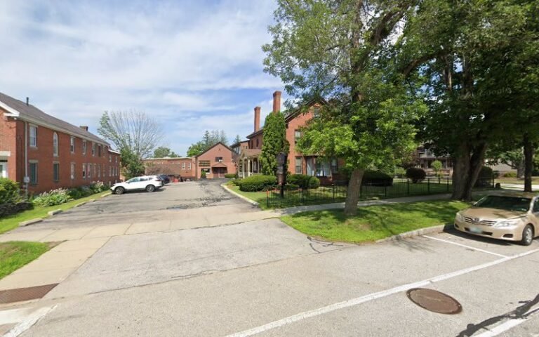 90697 1012de7081a2 768x480